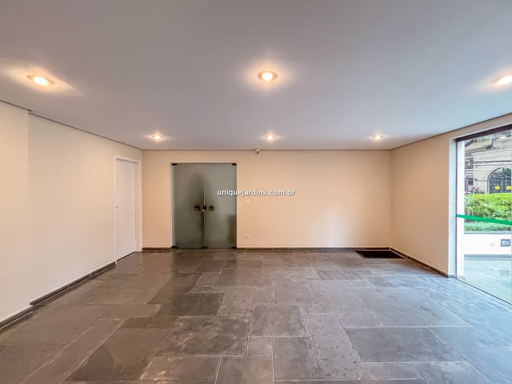 Apartamento à venda na Rua AlvoradaVila Olímpia - 999-apartamento-vila-olimpia-sao-paulo-151025-2.jpg