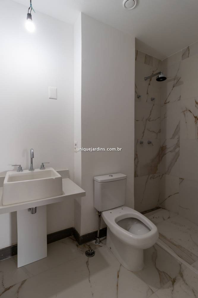 Apartamento à venda na Avenida Roque Petroni JúniorBrooklin - 999-apartamento-brooklin-sao-paulo-120213-16.jpg