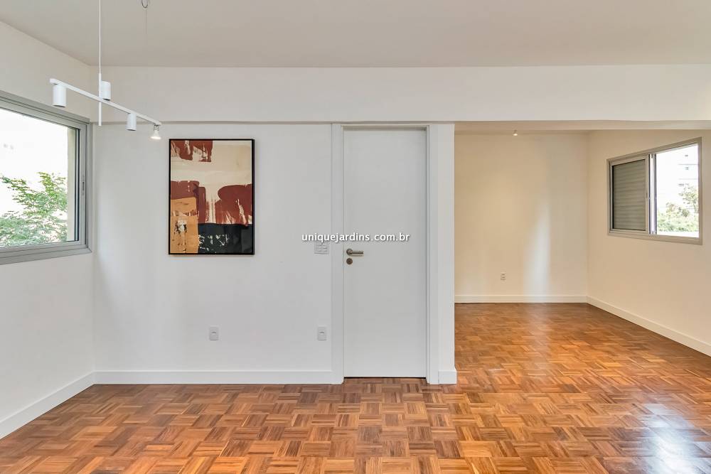 Apartamento à venda na Rua José Maria LisboaJardim América - 999-apartamento-jardim-america-sao-paulo-131805-2.jpg