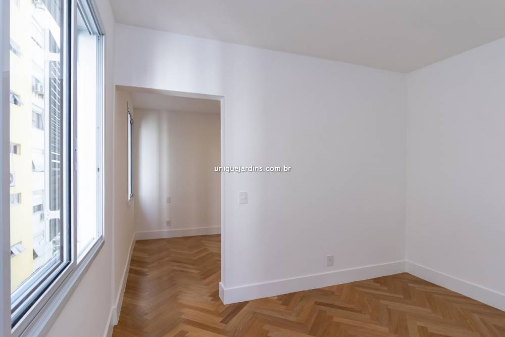 Apartamento à venda na Rua Haddock LoboJardim América - 999-apartamento-jardim-america-sao-paulo-131447-0.jpg