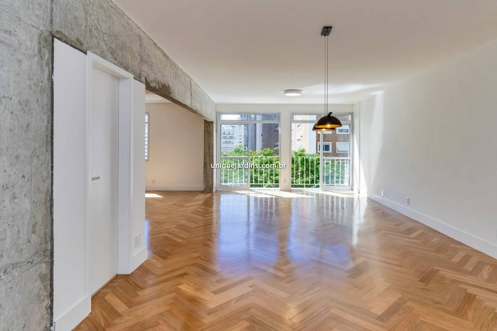 Apartamento à venda na Rua Haddock LoboJardim América - apartamento-jardim-america-sao-paulo-131356-2.jpg