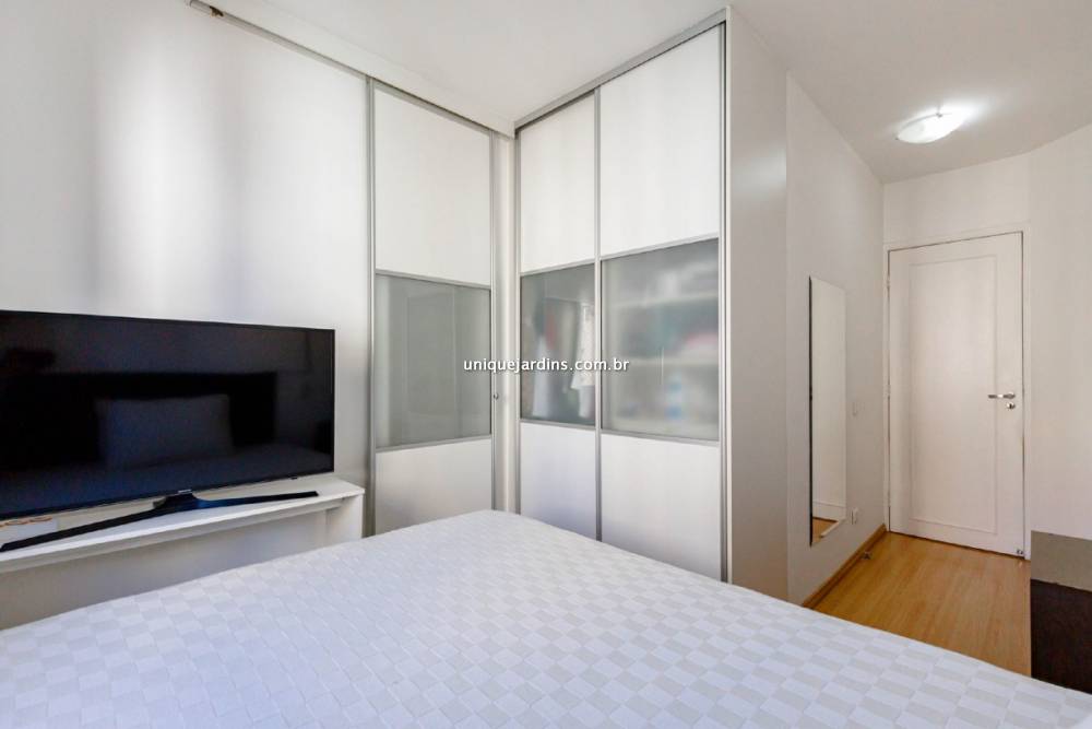 Apartamento à venda na Rua Doutor Fadlo HaidarVila Olímpia - apartamento-vila-olimpia-sao-paulo-082334-3.jpg