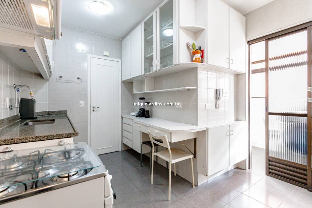 Apartamento à venda na Rua Doutor Fadlo HaidarVila Olímpia - apartamento-vila-olimpia-sao-paulo-082335-8.jpg
