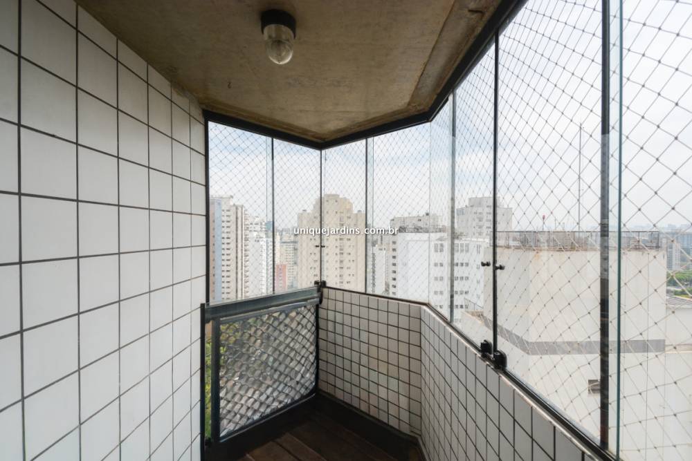 Apartamento à venda na Avenida ChibarásMoema - 999-apartamento-moema-sao-paulo-114714-14.jpg