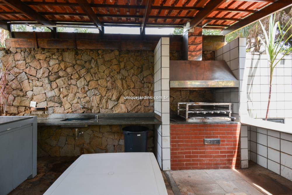 Apartamento à venda na Avenida ChibarásMoema - 999-apartamento-moema-sao-paulo-114955-3.jpg