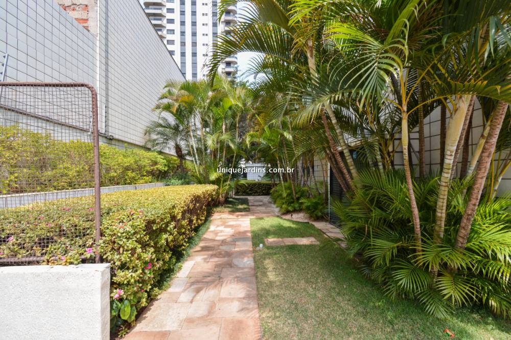 Apartamento à venda na Avenida ChibarásMoema - 999-apartamento-moema-sao-paulo-114955-5.jpg