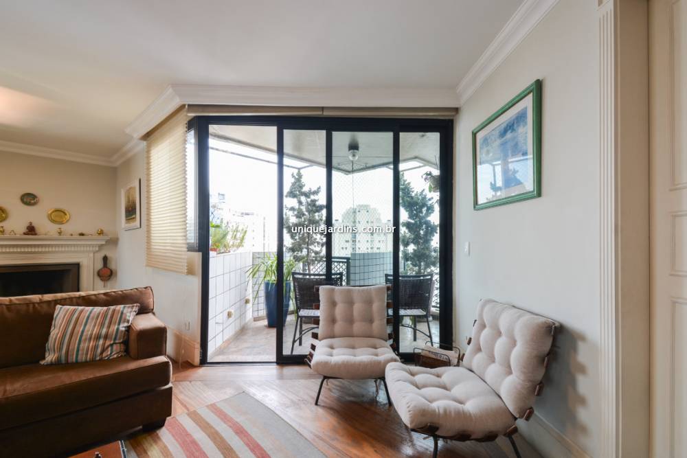 Apartamento à venda na Avenida ChibarásMoema - apartamento-moema-sao-paulo-114648-5.jpg