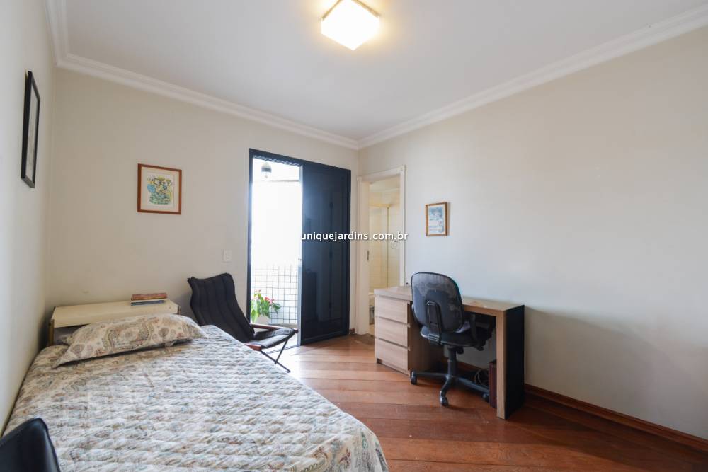Apartamento à venda na Avenida ChibarásMoema - apartamento-moema-sao-paulo-114648-7.jpg