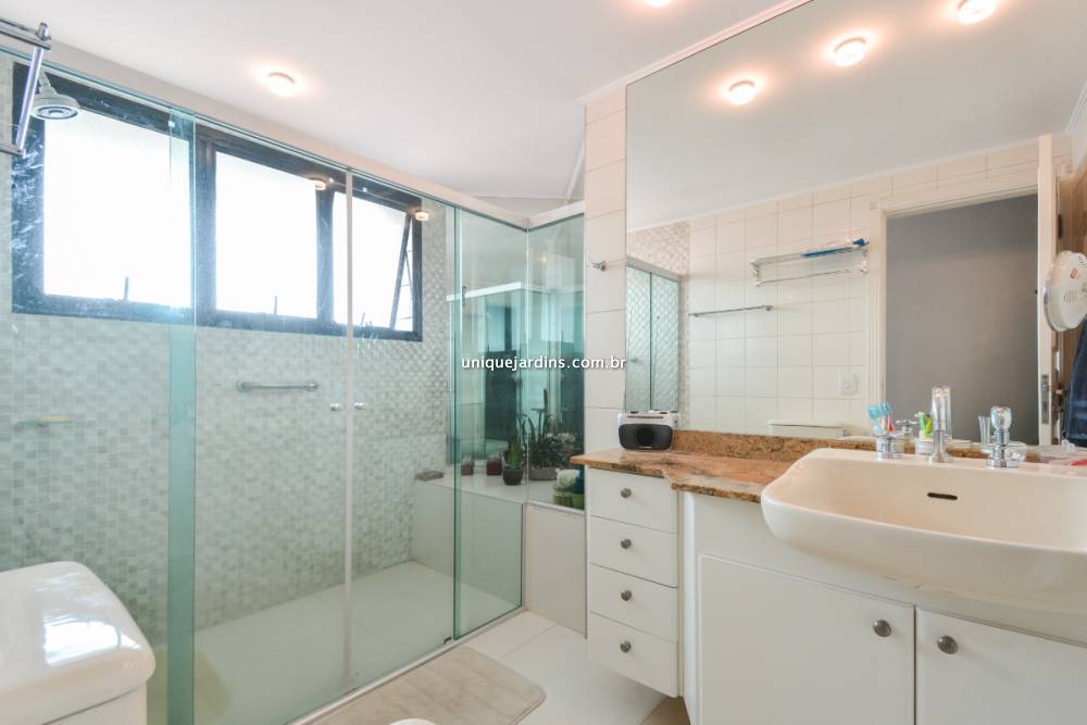 Apartamento à venda na Avenida ChibarásMoema - apartamento-moema-sao-paulo-114649-15.jpg