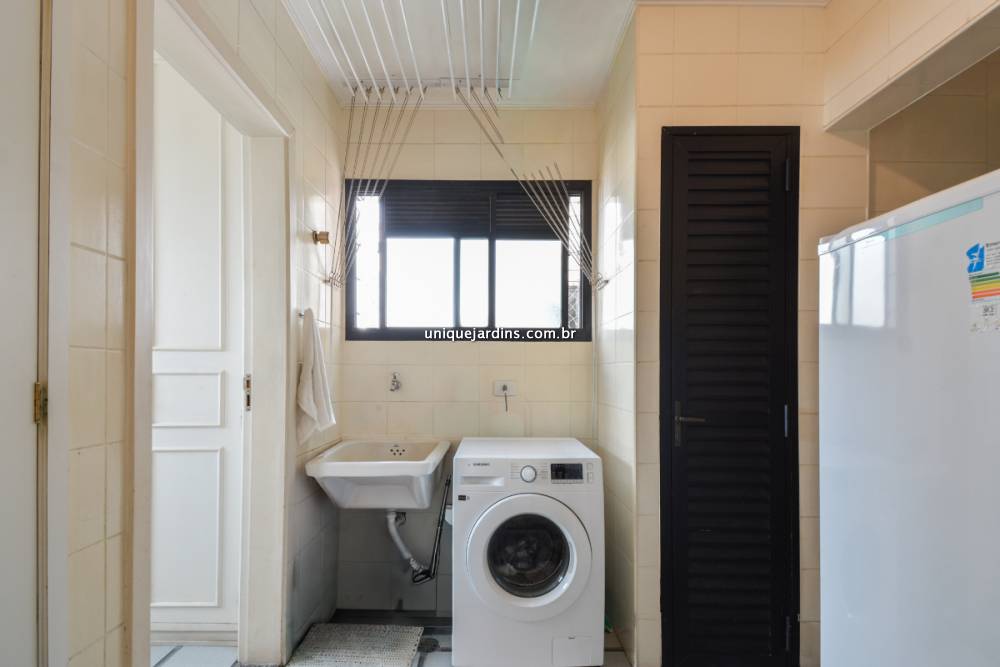 Apartamento à venda na Avenida ChibarásMoema - apartamento-moema-sao-paulo-114649-17.jpg