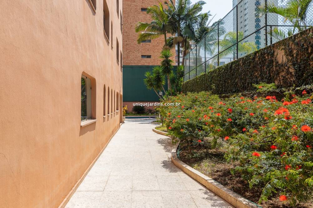Apartamento à venda na Alameda dos AnapurusMoema - 999-apartamento-moema-sao-paulo-142808-1.jpg