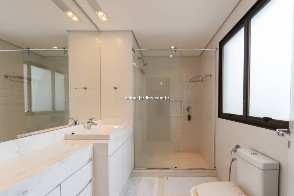 Cobertura Duplex à venda na Avenida ChibarásMoema - 999-cobertura-duplex-moema-sao-paulo-150602-19.jpg