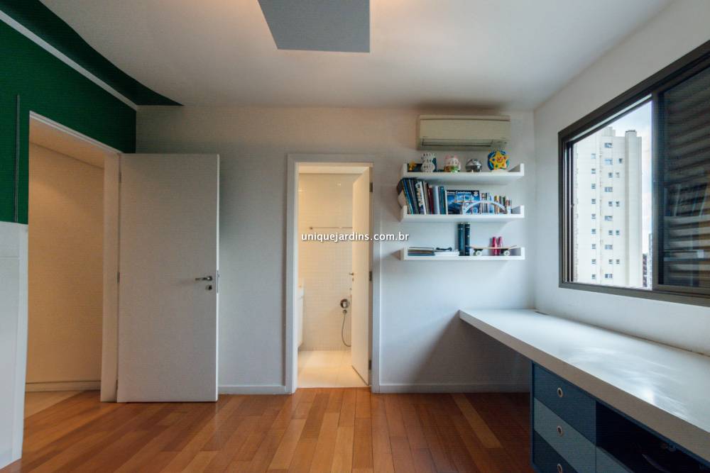 Cobertura Duplex à venda na Avenida ChibarásMoema - 999-cobertura-duplex-moema-sao-paulo-150624-13.jpg