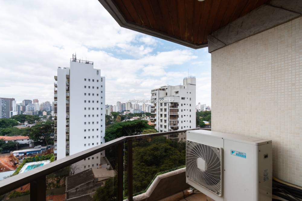 Cobertura Duplex à venda na Avenida ChibarásMoema - 999-cobertura-duplex-moema-sao-paulo-150624-7.jpg