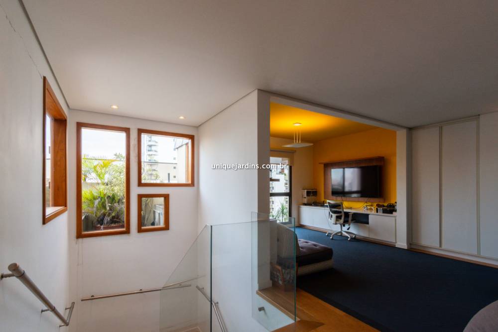 Cobertura Duplex à venda na Avenida ChibarásMoema - cobertura-duplex-moema-sao-paulo-150534-8.jpg