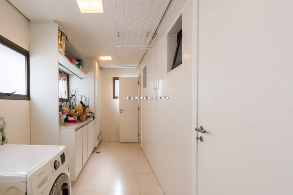 Cobertura Duplex à venda na Avenida ChibarásMoema - cobertura-duplex-moema-sao-paulo-150534-9.jpg