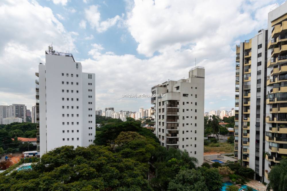 Cobertura Duplex à venda na Avenida ChibarásMoema - cobertura-duplex-moema-sao-paulo-150535-17.jpg