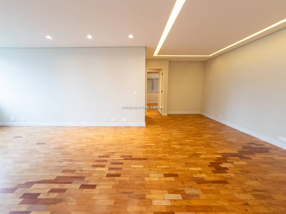 Apartamento à venda na Rua Coronel Oscar PortoParaíso - 999-apartamento-paraiso-sao-paulo-100127-1.jpg