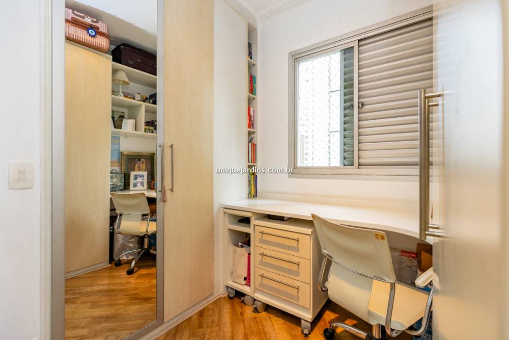 Apartamento à venda na Rua Ministro Gabriel de Rezende PassosMoema - 999-apartamento-moema-sao-paulo-143856-13.jpg