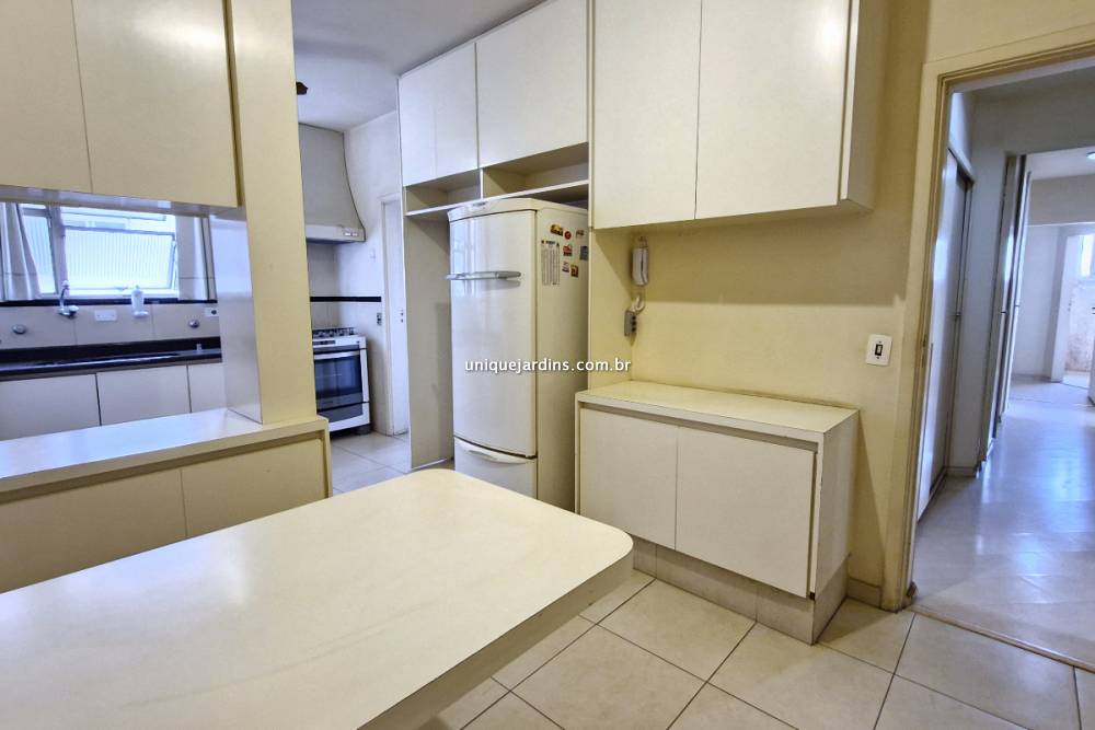 Apartamento à venda na Alameda Casa BrancaJardim América - 999-apartamento-jardim-america-sao-paulo-151833-13.jpg