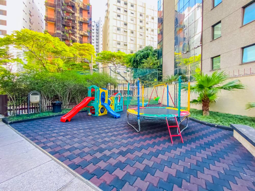 Apartamento à venda na Rua ItacemaItaim Bibi - 999-apartamento-itaim-bibi-sao-paulo-102412-1.jpg