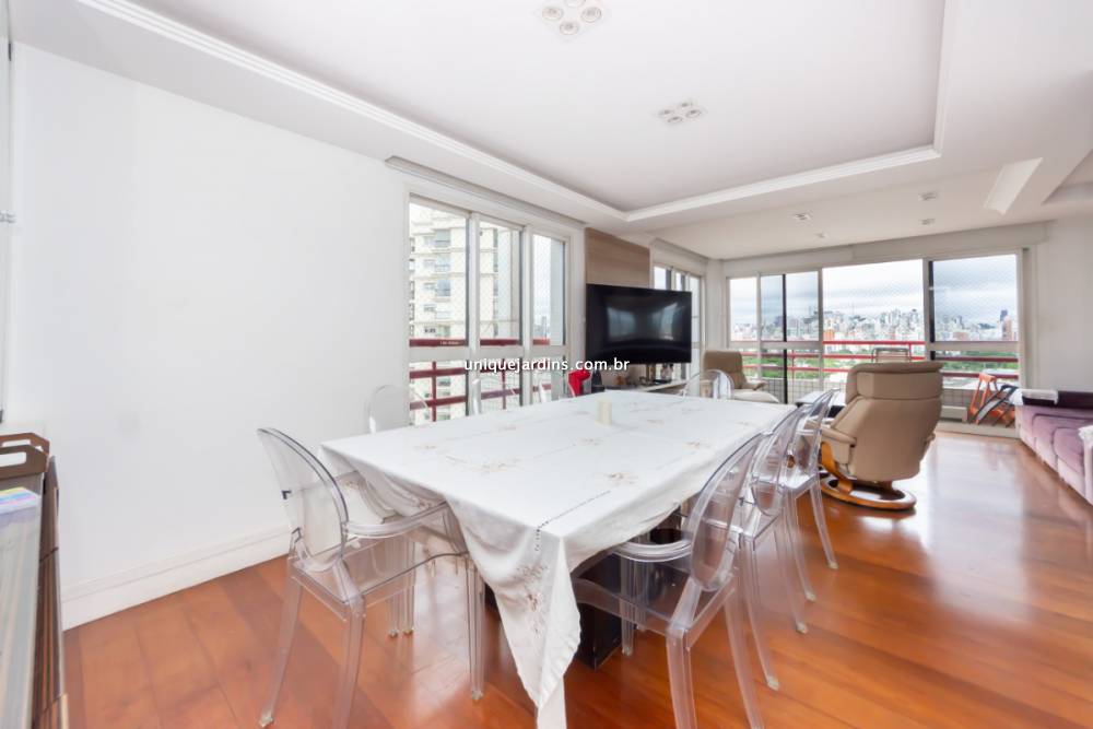 Apartamento à venda na Rua ItacemaItaim Bibi - apartamento-itaim-bibi-sao-paulo-102315-5.jpg
