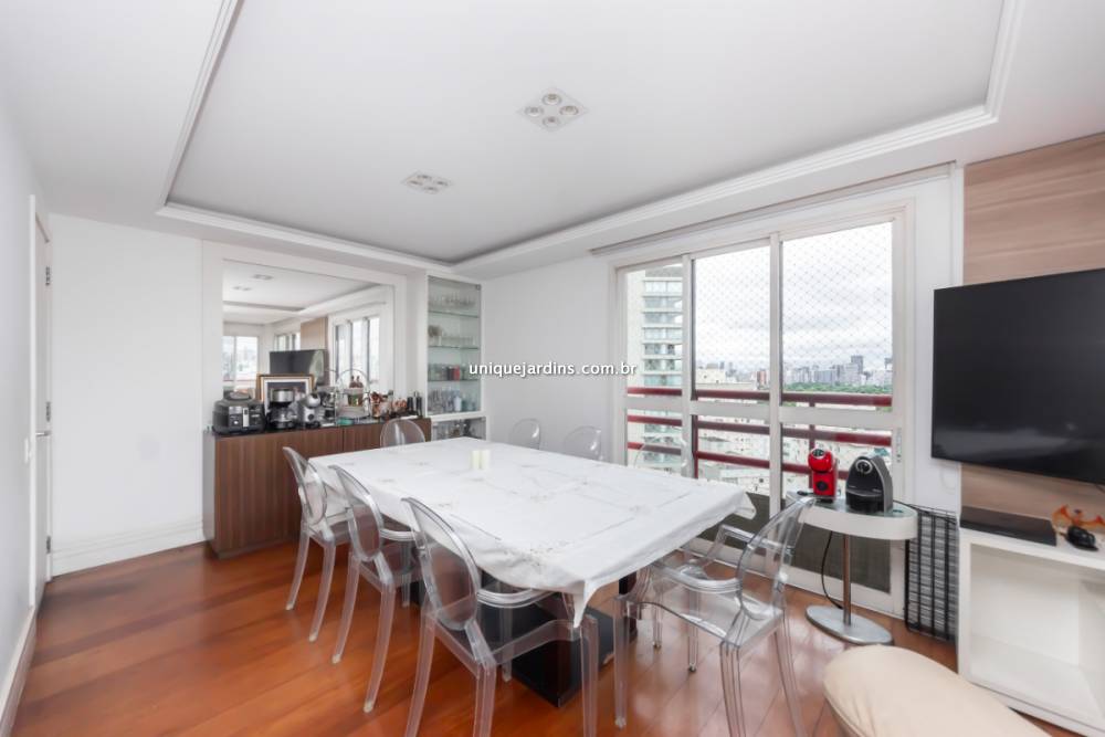 Apartamento à venda na Rua ItacemaItaim Bibi - apartamento-itaim-bibi-sao-paulo-102315-6.jpg