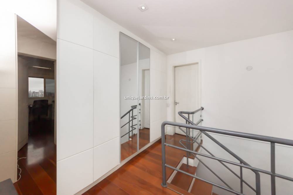 Apartamento à venda na Rua ItacemaItaim Bibi - apartamento-itaim-bibi-sao-paulo-102316-15.jpg