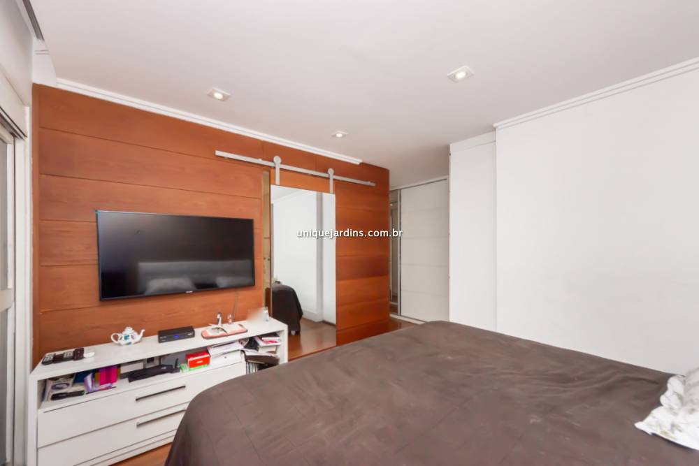 Apartamento à venda na Rua ItacemaItaim Bibi - apartamento-itaim-bibi-sao-paulo-102316-19.jpg