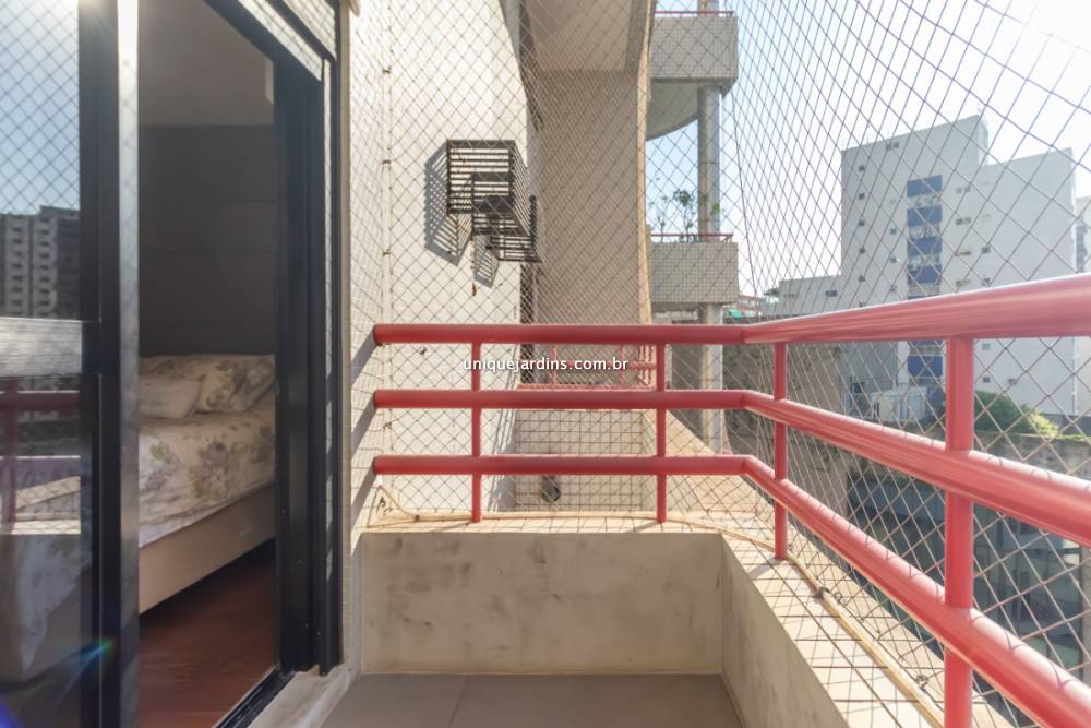 Apartamento à venda na Rua ItacemaItaim Bibi - 999-apartamento-itaim-bibi-sao-paulo-103525-10.jpg
