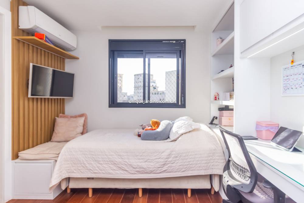 Apartamento à venda na Rua ItacemaItaim Bibi - 999-apartamento-itaim-bibi-sao-paulo-103551-2.jpg