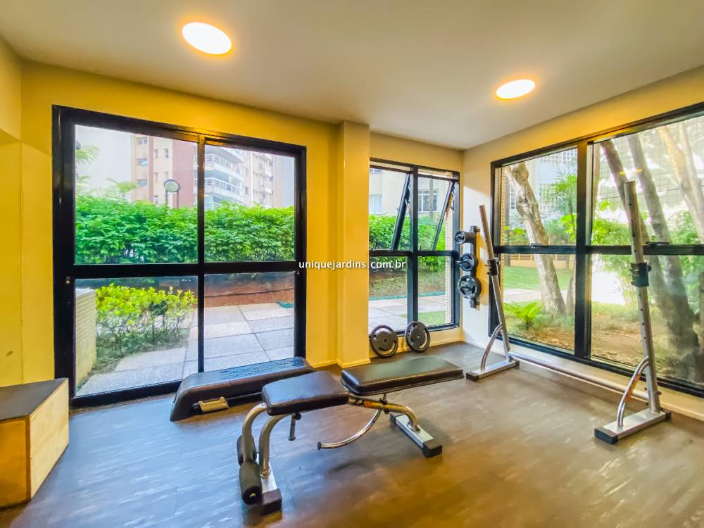 Apartamento à venda na Rua ItacemaItaim Bibi - 999-apartamento-itaim-bibi-sao-paulo-103611-14.jpg