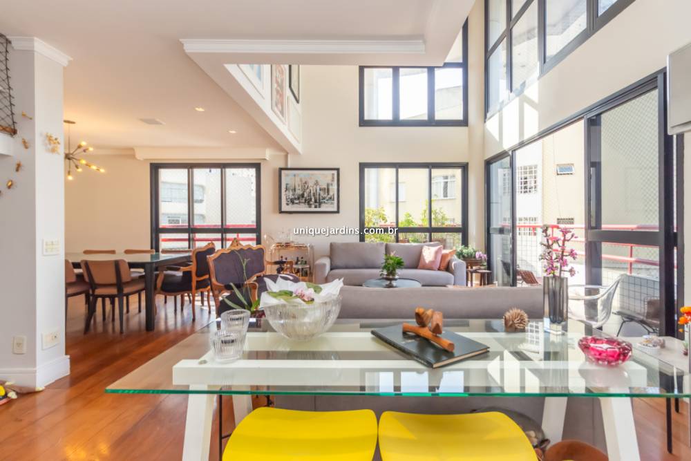 Apartamento à venda na Rua ItacemaItaim Bibi - apartamento-itaim-bibi-sao-paulo-103453-2.jpg