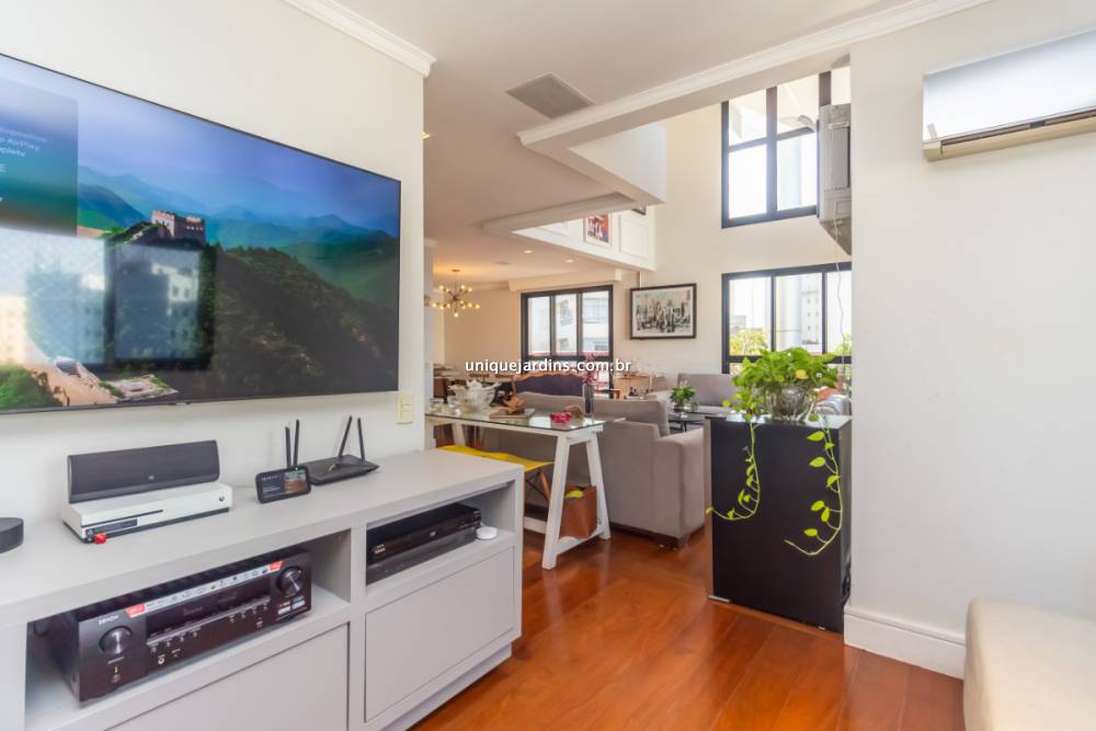 Apartamento à venda na Rua ItacemaItaim Bibi - apartamento-itaim-bibi-sao-paulo-103454-11.jpg