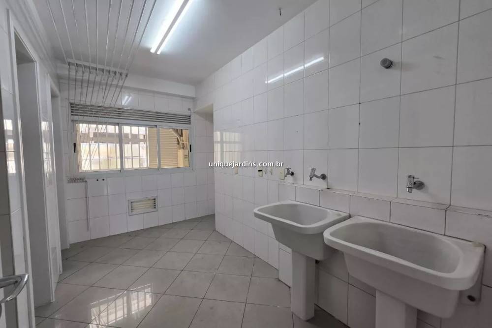 Apartamento à venda na Rua Professor Filadelfo AzevedoVila Nova Conceição - 999-apartamento-vila-nova-conceicao-sao-paulo-104703-2.jpg