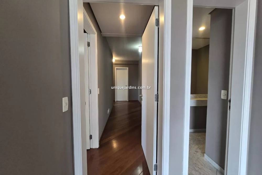 Apartamento à venda na Rua Professor Filadelfo AzevedoVila Nova Conceição - 999-apartamento-vila-nova-conceicao-sao-paulo-104704-10.jpg