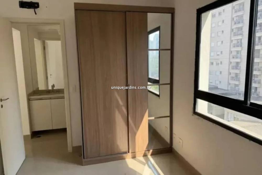 Apartamento à venda na Avenida Doutor Cardoso de MeloVila Olímpia - 999-apartamento-vila-olimpia-sao-paulo-125858-3.jpg