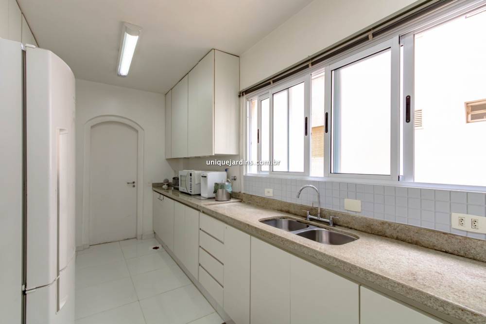 Apartamento à venda na Rua Pedroso AlvarengaItaim Bibi - 999-apartamento-itaim-bibi-sao-paulo-114747-9.jpg