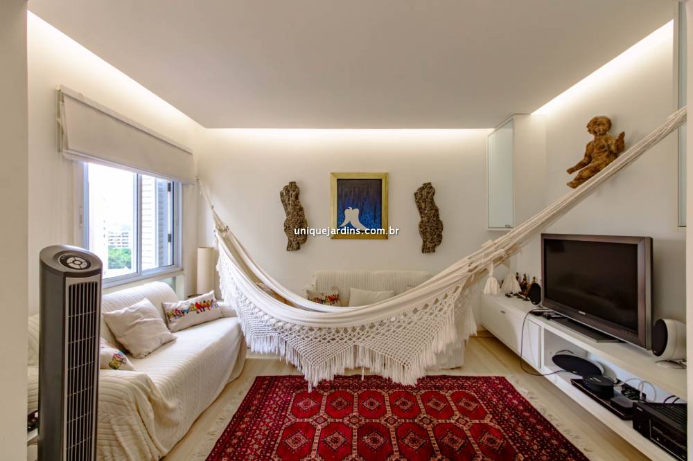 Apartamento à venda na Rua Pedroso AlvarengaItaim Bibi - apartamento-itaim-bibi-sao-paulo-114721-12.jpg