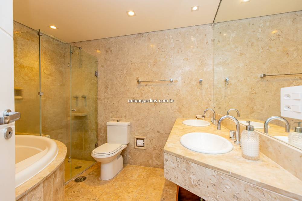Apartamento à venda na Rua Manuel GuedesItaim Bibi - 999-apartamento-itaim-bibi-sao-paulo-161233-1.jpg