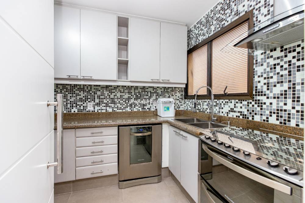 Apartamento à venda na Rua Manuel GuedesItaim Bibi - 999-apartamento-itaim-bibi-sao-paulo-161235-10.jpg