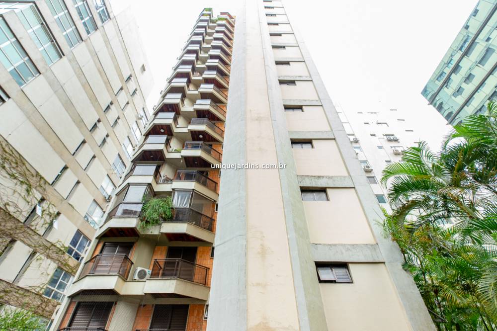 Apartamento à venda na Rua Manuel GuedesItaim Bibi - 999-apartamento-itaim-bibi-sao-paulo-161236-15.jpg