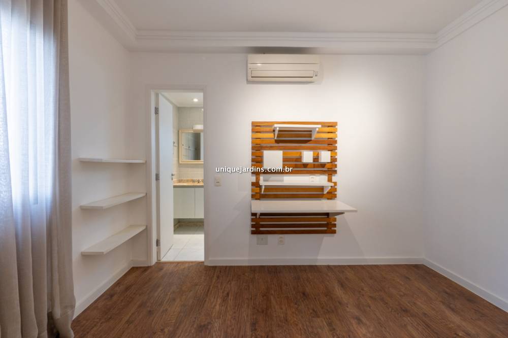 Apartamento à venda na Rua Baltazar da VeigaVila Nova Conceição - 999-apartamento-vila-nova-conceicao-sao-paulo-201505-9.jpg