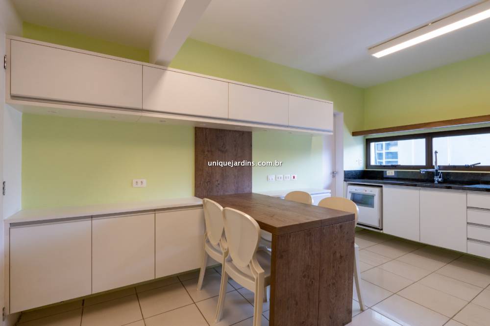 Apartamento à venda na Rua Baltazar da VeigaVila Nova Conceição - 999-apartamento-vila-nova-conceicao-sao-paulo-201506-18.jpg