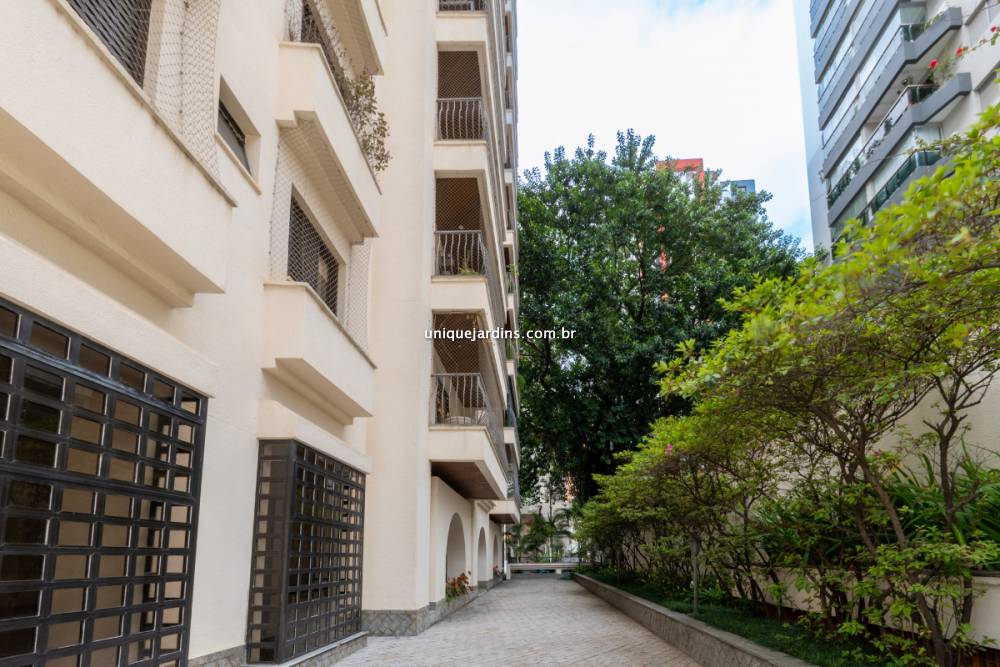 Apartamento à venda na Rua Baltazar da VeigaVila Nova Conceição - 999-apartamento-vila-nova-conceicao-sao-paulo-201551-1.jpg