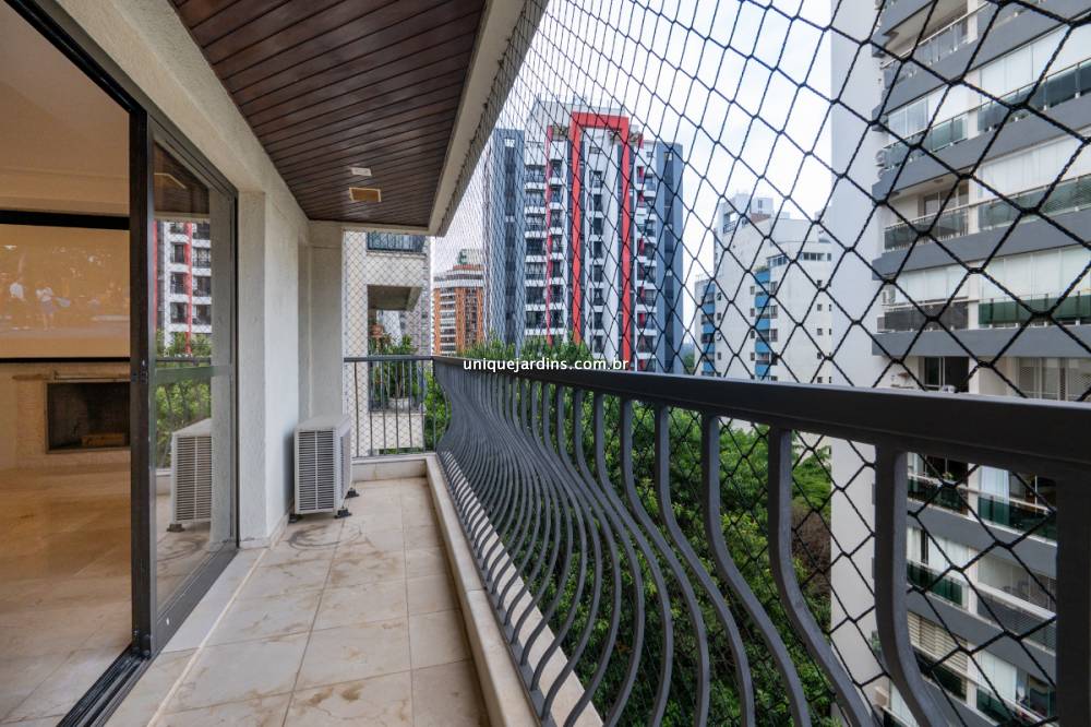 Apartamento à venda na Rua Baltazar da VeigaVila Nova Conceição - apartamento-vila-nova-conceicao-sao-paulo-201355-17.jpg