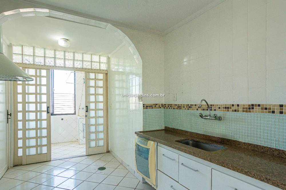 Apartamento à venda na Rua da ConsolaçãoJardim América - 999-apartamento-jardim-america-sao-paulo-131331-3.jpg