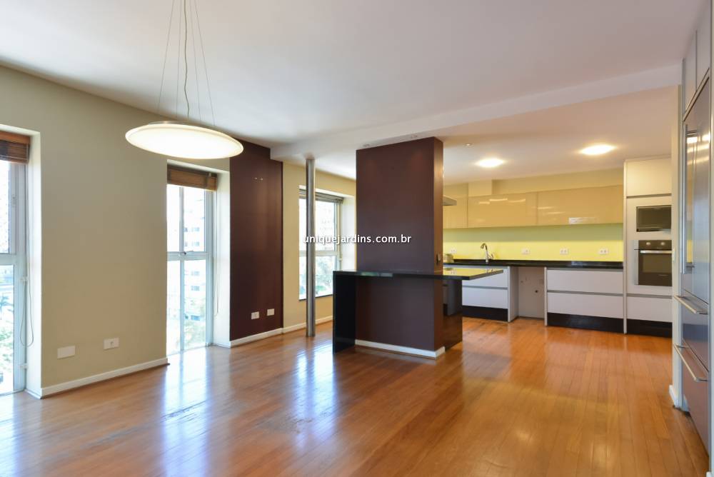 Apartamento à venda na Rua AlagoasHigienópolis - 999-apartamento-higienopolis-sao-paulo-090742-2.jpg