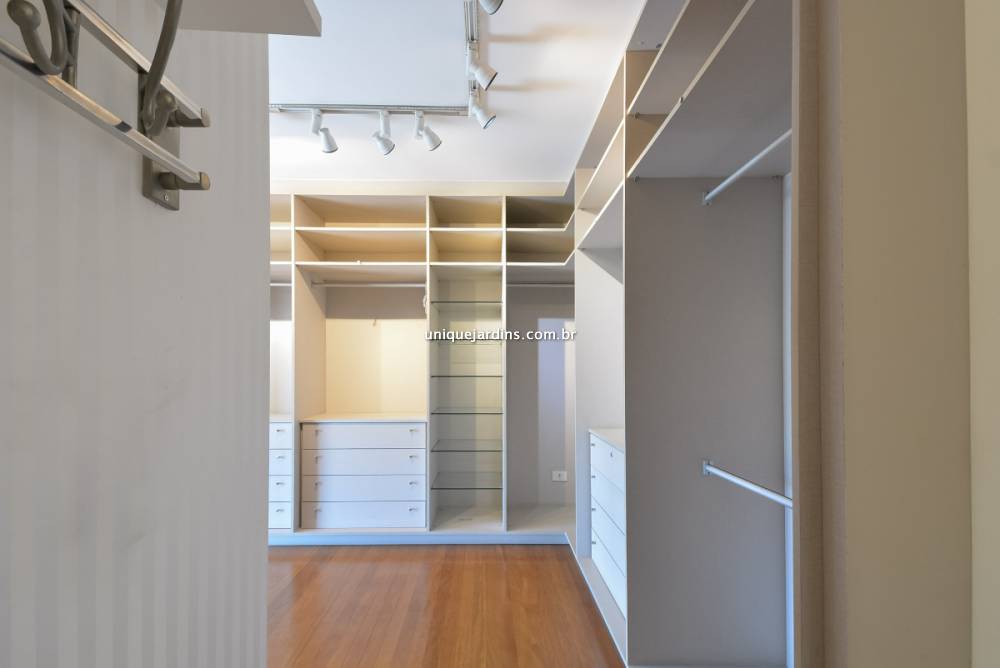 Apartamento à venda na Rua AlagoasHigienópolis - 999-apartamento-higienopolis-sao-paulo-090834-3.jpg