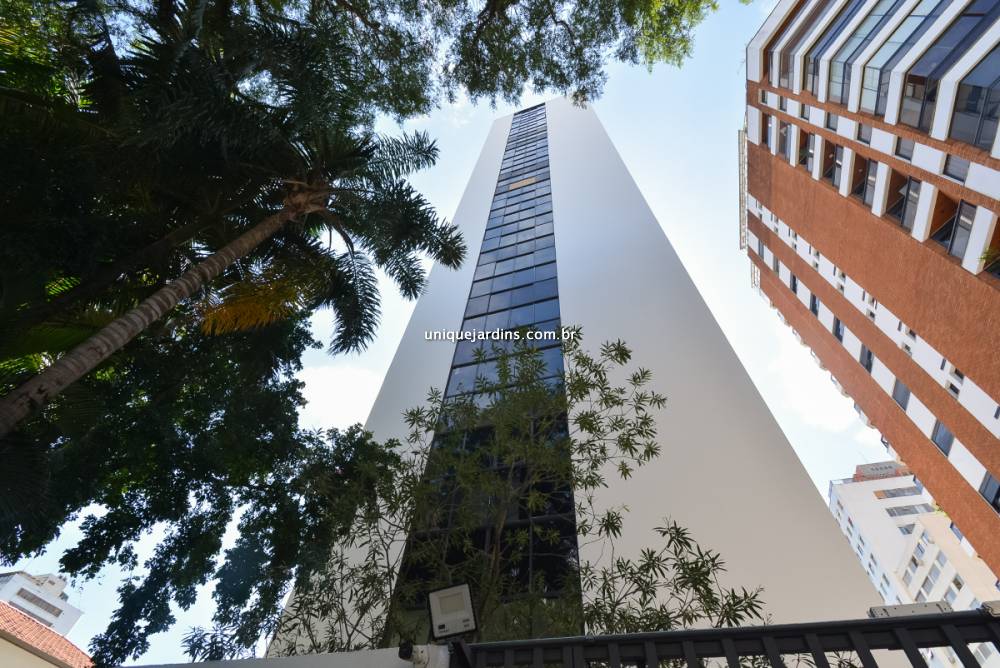 Apartamento à venda na Rua AlagoasHigienópolis - 999-apartamento-higienopolis-sao-paulo-090855-0.jpg
